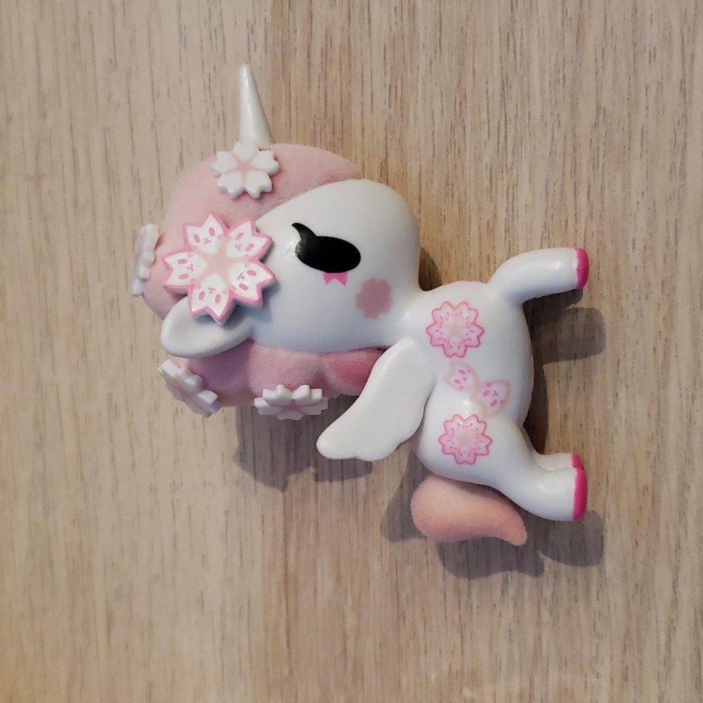 Tokidoki Unicorno Series 6 collectible vinyl figure - Hanako